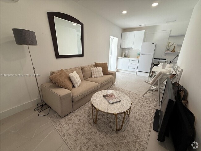 Building Photo - 260 NW 132nd Ave Unit 1 Rental