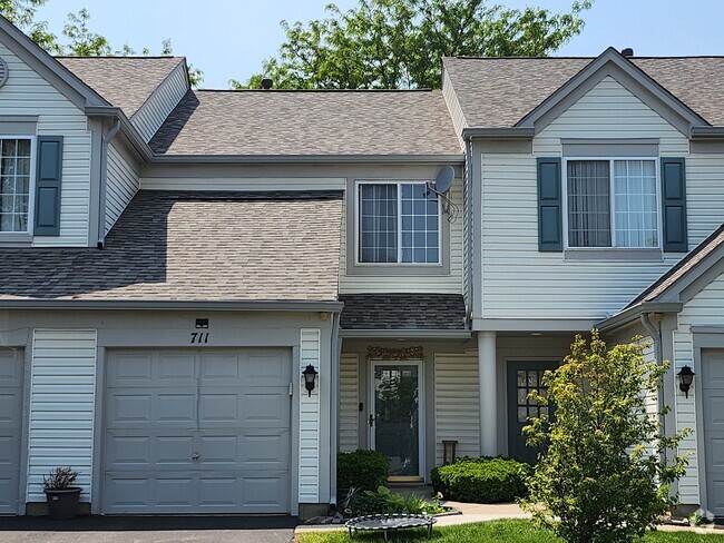 Building Photo - 711 Blossom Ct Rental