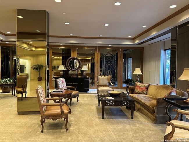 Photo - 7887 Broadway-