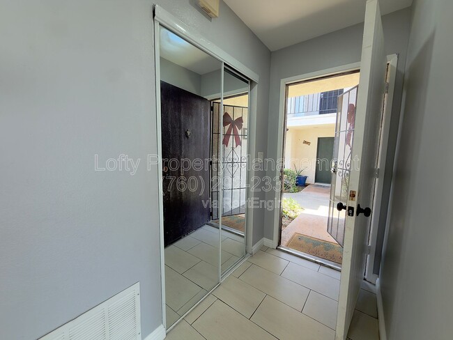 Photo - 450 W Vermont Ave Unit 2003