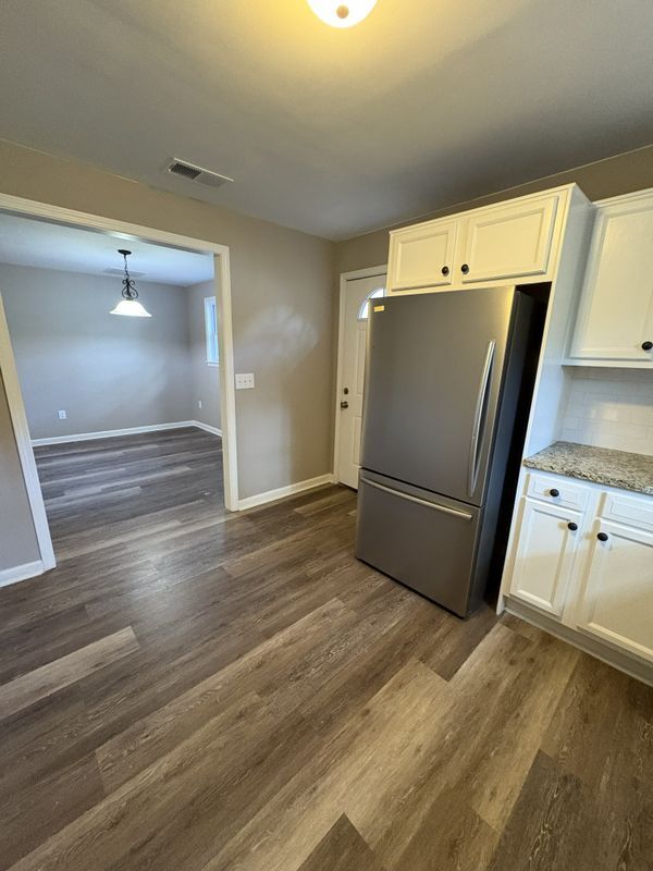 Photo - 403 Westchester Blvd NW