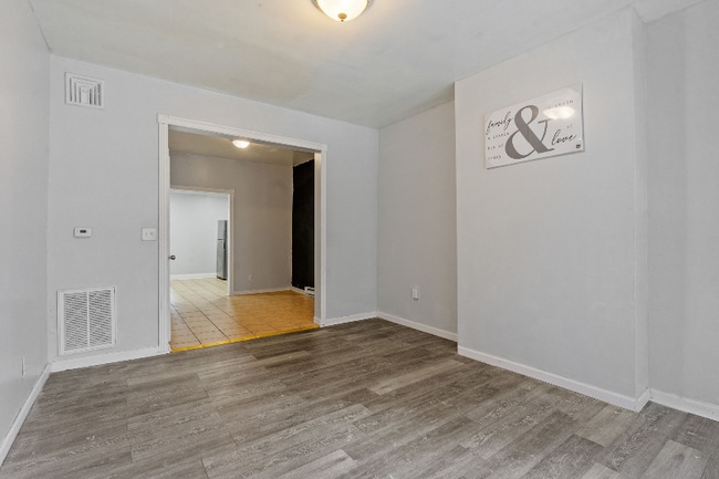 Photo - 179 Elk St Unit 1