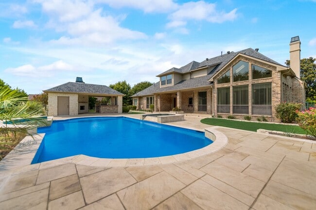 Photo - Gorgeous Custom Home on a private 1 acre l...