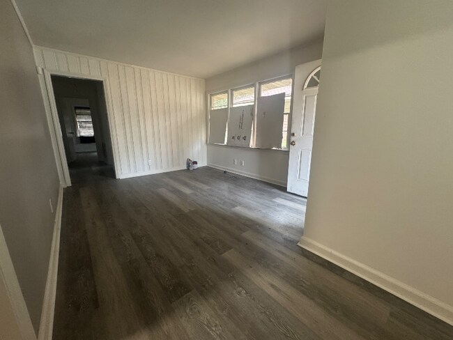 Photo - 4343 Summerhill Dr