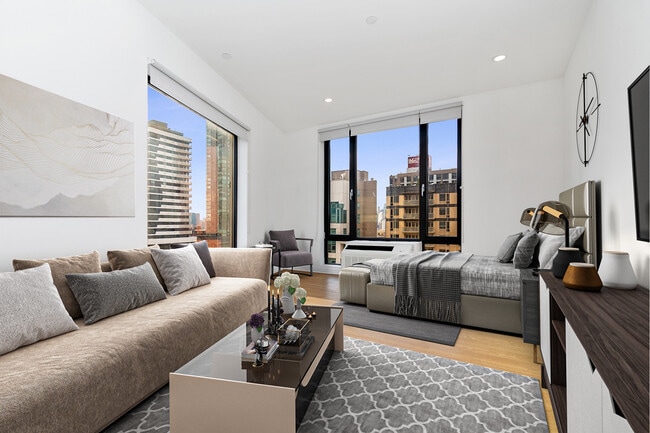 Steel Haus - Steel Haus Apartments