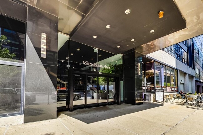 Photo - 130 S Canal St Unit 218