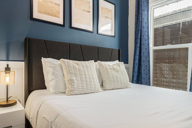 Photo - 415 6th St NW Unit ID1346771P