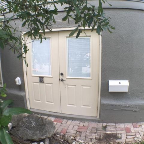 Building Photo - 1111 Nueces St Unit 2B Rental