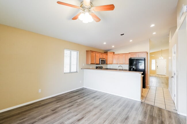 Photo - 10581 E Feltleaf Willow Trl