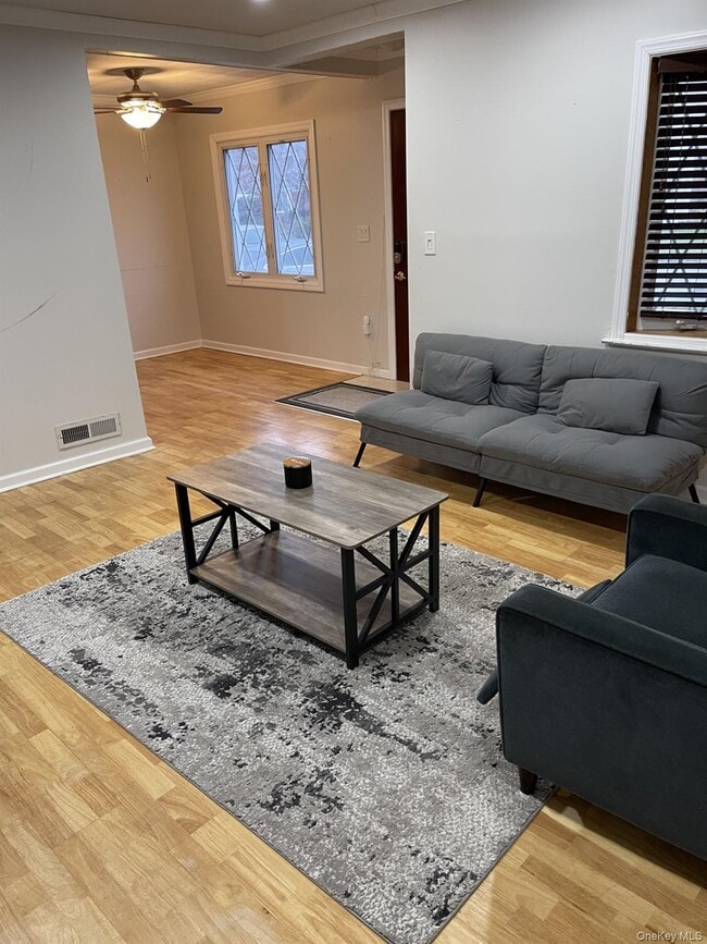 Photo - 278 Devonshire Dr