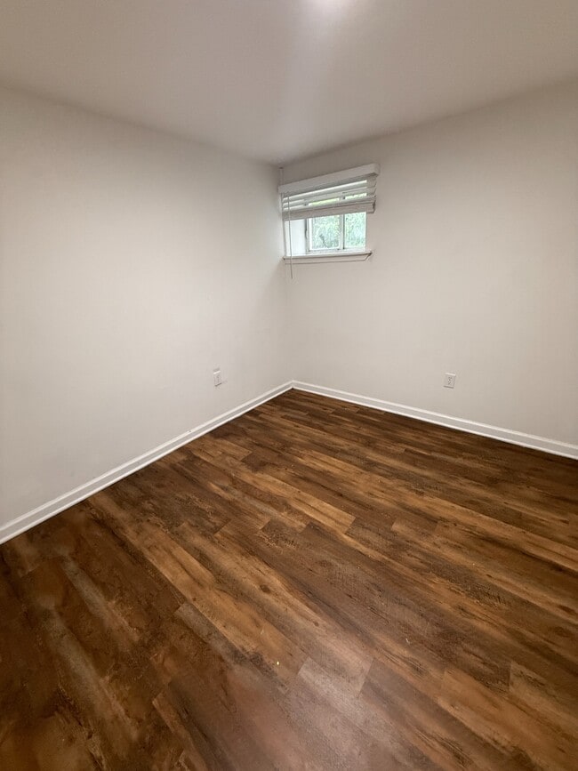 Bedroom 3 - 3320 Clifton Ave Unit E