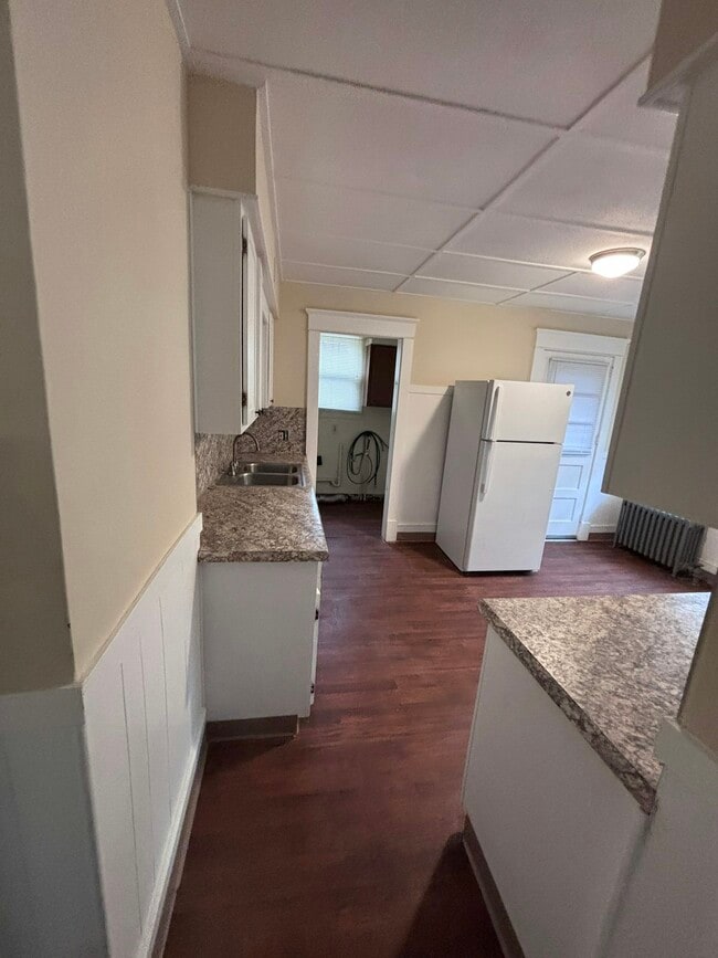 Photo - 363 N Maple Ave