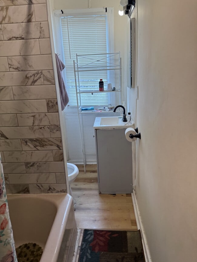 Photo - 307 S Logan Ave