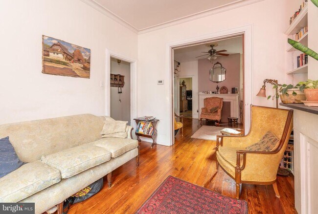 Photo - 866 N 30th St