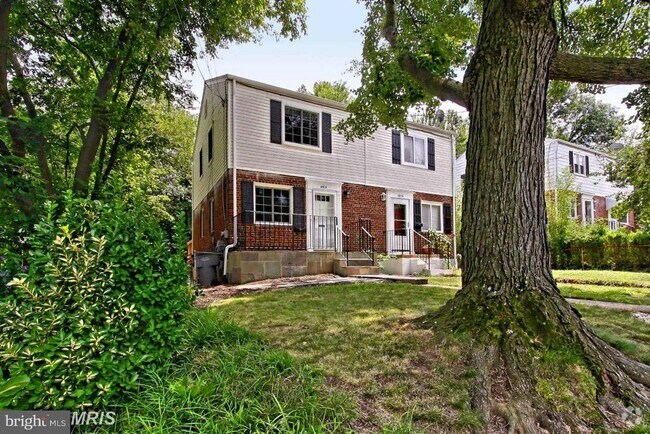 Building Photo - 5813 Fifer Dr Rental
