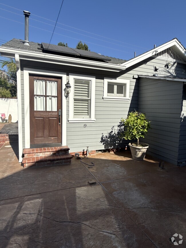 Building Photo - 6218 Friends Ave Rental