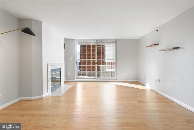 Photo - 1230 23rd St NW Unit 918