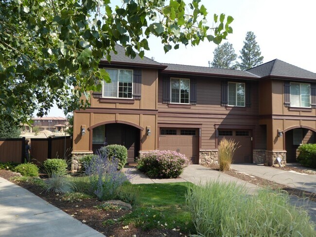 Building Photo - 20254 Ellie Ln