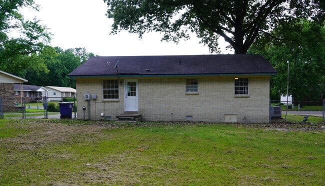 Photo - Charming Home in Ideal Location!