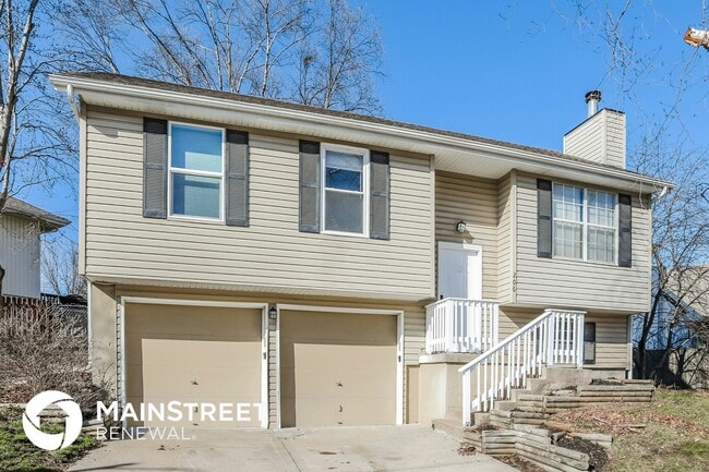 Building Photo - 206 NW 102 St