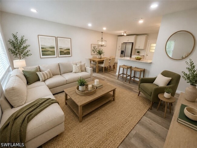 Building Photo - 3183 Poinciana Dr