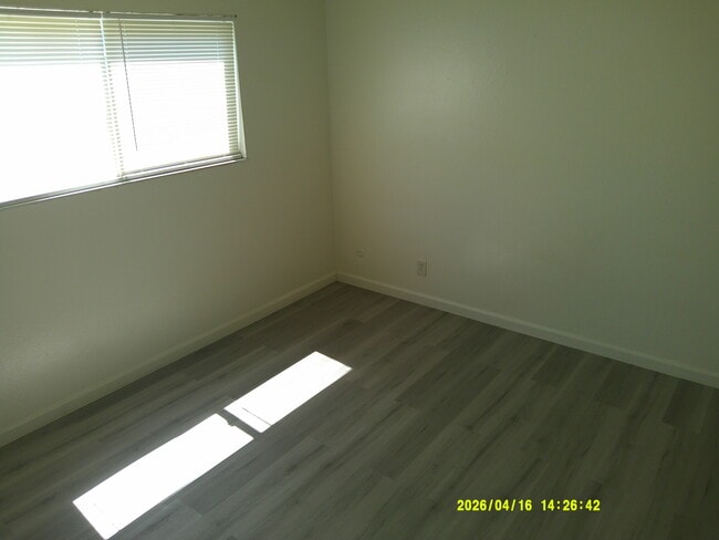 Photo - Driftwood Apartments