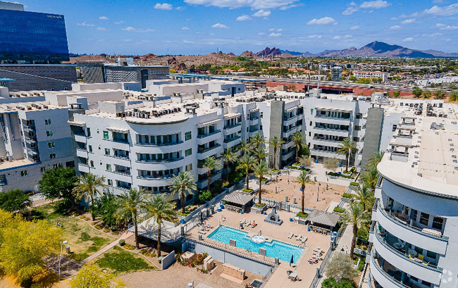 Building Photo - 945 E Playa Del Norte Dr Rental