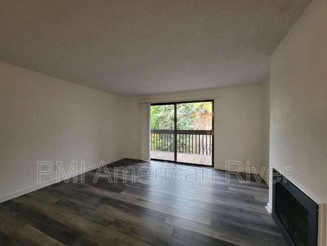 Photo - 941 Fulton Ave