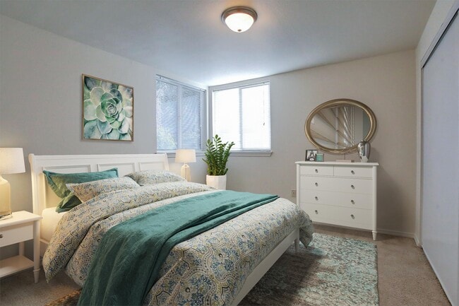 610 SW 150th Ave Unit #:205