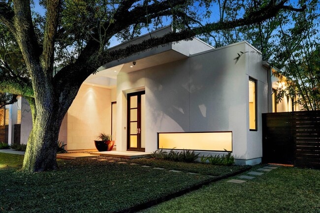 Photo - 721 E Creekside Dr