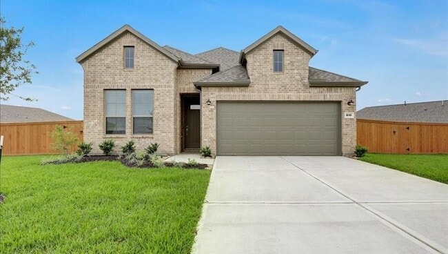Photo - 810 Whispering Winds Dr House