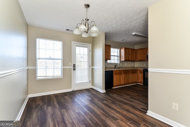 Photo - 5686 Wind Gate Ln