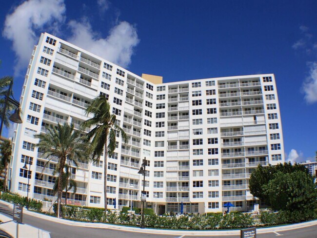 Photo - 201 N Ocean Blvd Unit 902