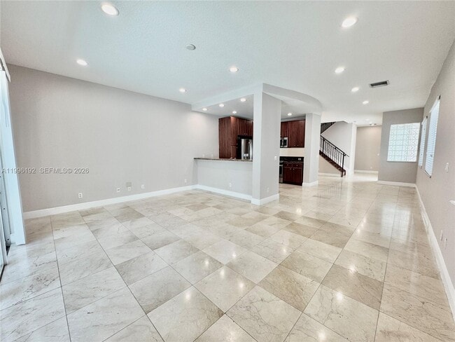 Photo - 504 SW 4th Ave