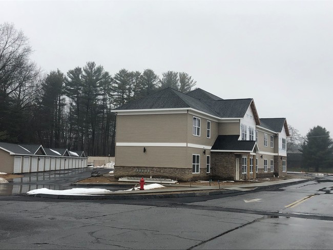 Carman Ridge Apartments - Carman Ridge Apartments