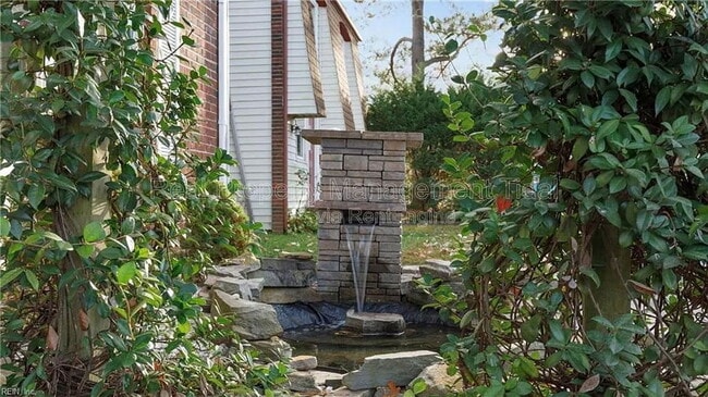 Photo - 1072 Level Green Blvd