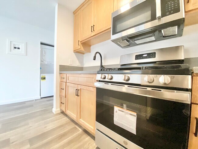 Photo - 1240 S Bronson Ave Los Angeles, CA 90019 Unidad 6A