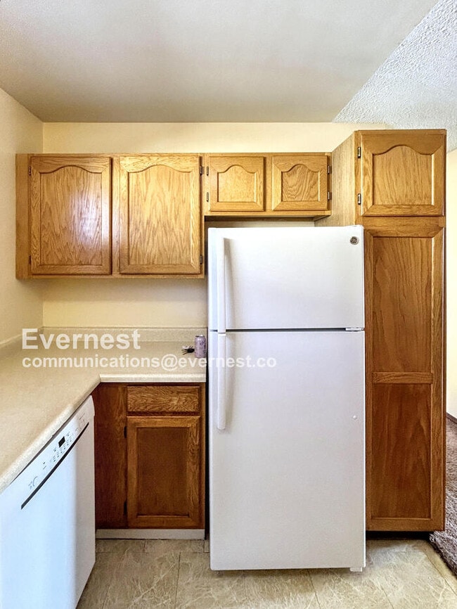 Photo - 2617 E Uintah St Unit APT D