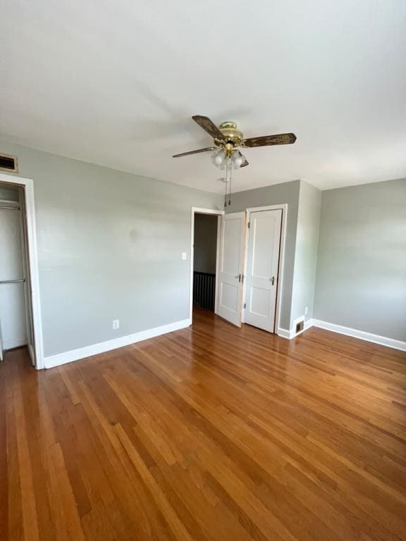 2327 13th Pl NE