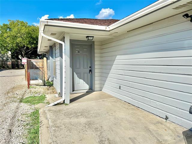 Photo - 2526 Louise St