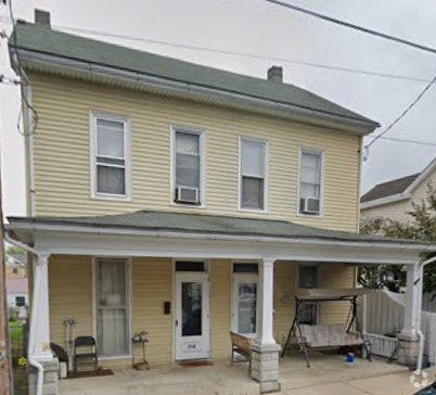 Building Photo - 111 W Franklin St Rental