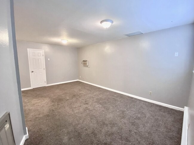 146-146 Parrish Ln Unidad 142 Parrish Ln
