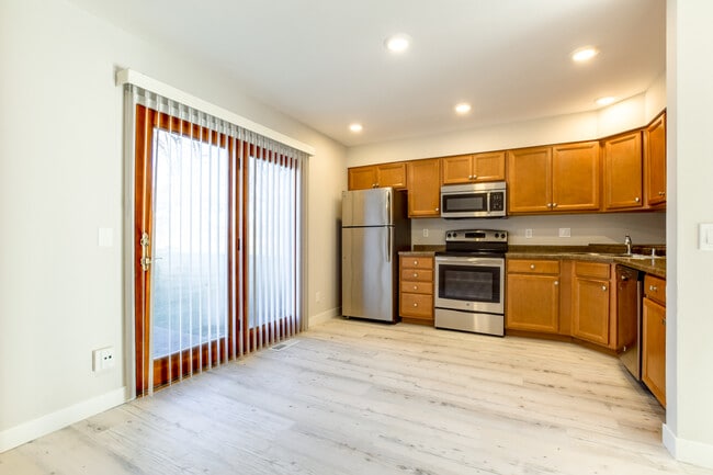 Photo - 10-63 Sinykin Cir