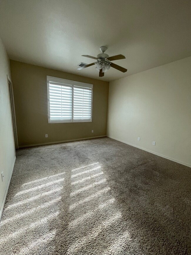 Photo - 1170 N Opal Dr