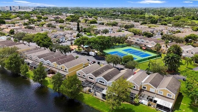 Building Photo - 1441 NW 122nd Terrace