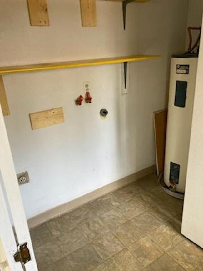 Photo - OR395 Unit 24