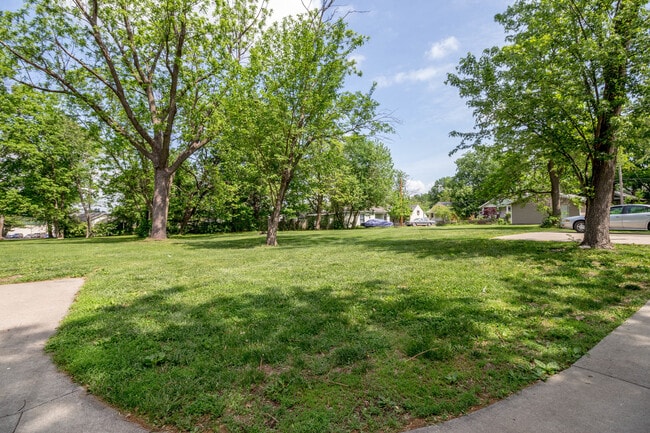 Photo - 1319 Paris Rd Unit C