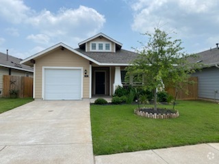 Building Photo - 301 Trailside Ln Rental