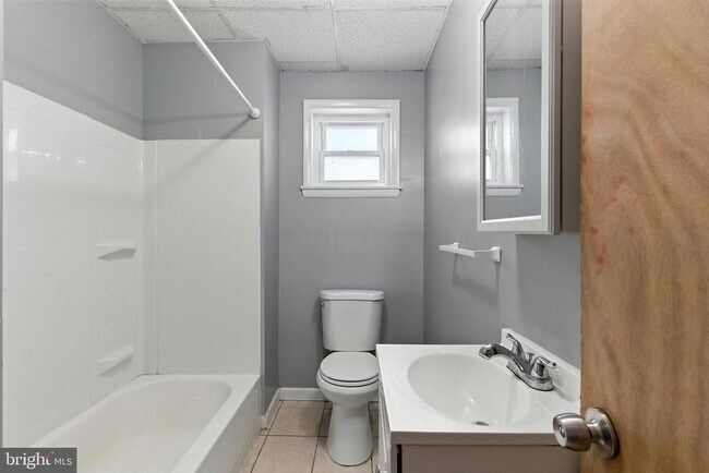 Photo - 708 S Randolph St Unidad 2F