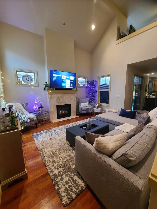 Photo - 4034 Scottdale St